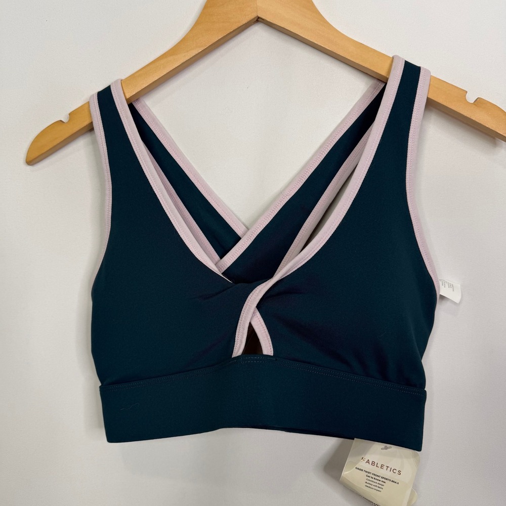 Fabletics Oasis Twist-Front Sports Bra II Navy Pink Medium Impact NWT Size M - Picture 3 of 7